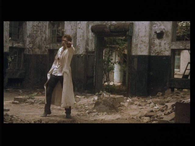 moon_mak_dvd_092.jpg